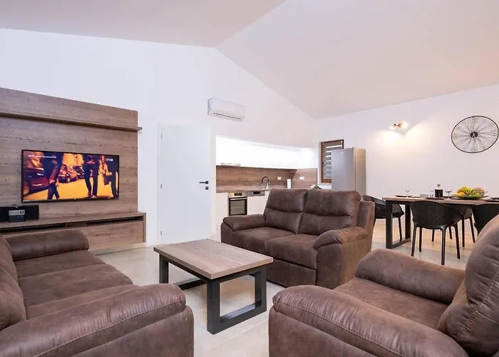 House Luca Будинок відпочинку Пореч