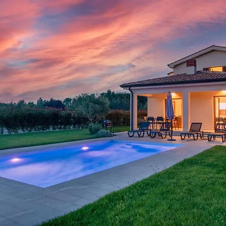 House Luca Holiday home Porec