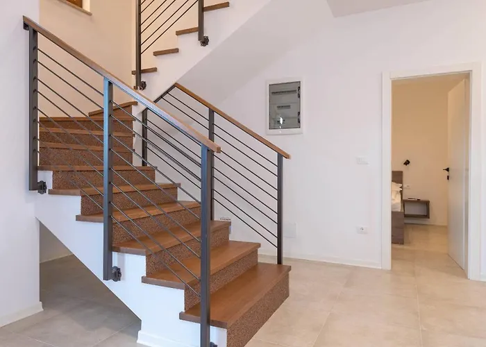 House Luca Nyaraló Poreč